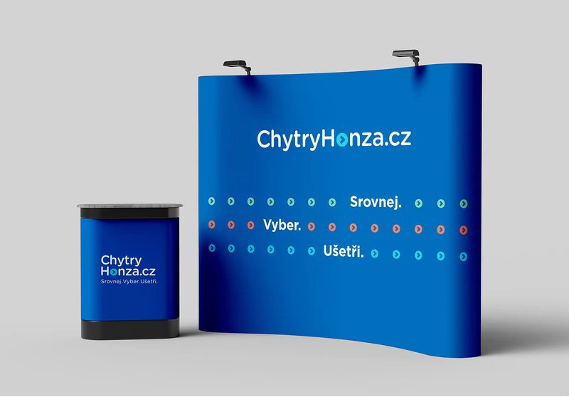 Výstavní stěna a pult ChytryHonza.cz